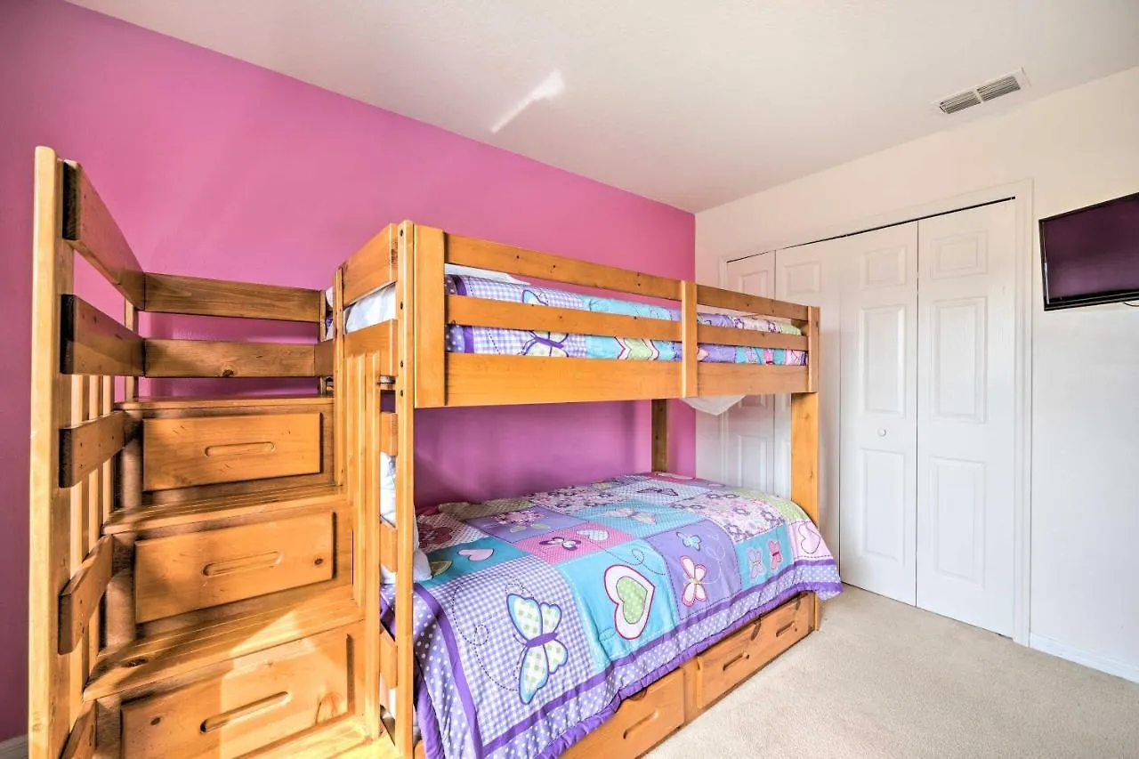 Dog-friendly With Lanai And Pool! Holiday home