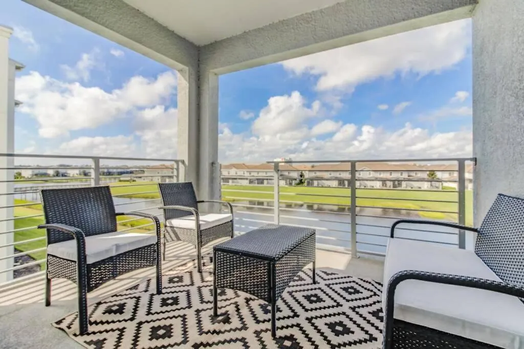 Summer Sale Storey 3bdrm Apartment Kissimmee