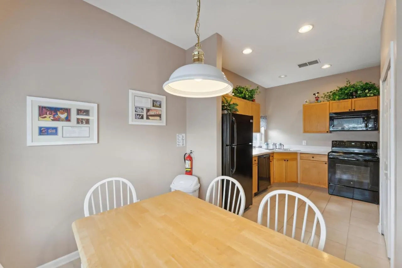 Vacation Right Outside Of World Parks With Private Pool Holiday home Kissimmee