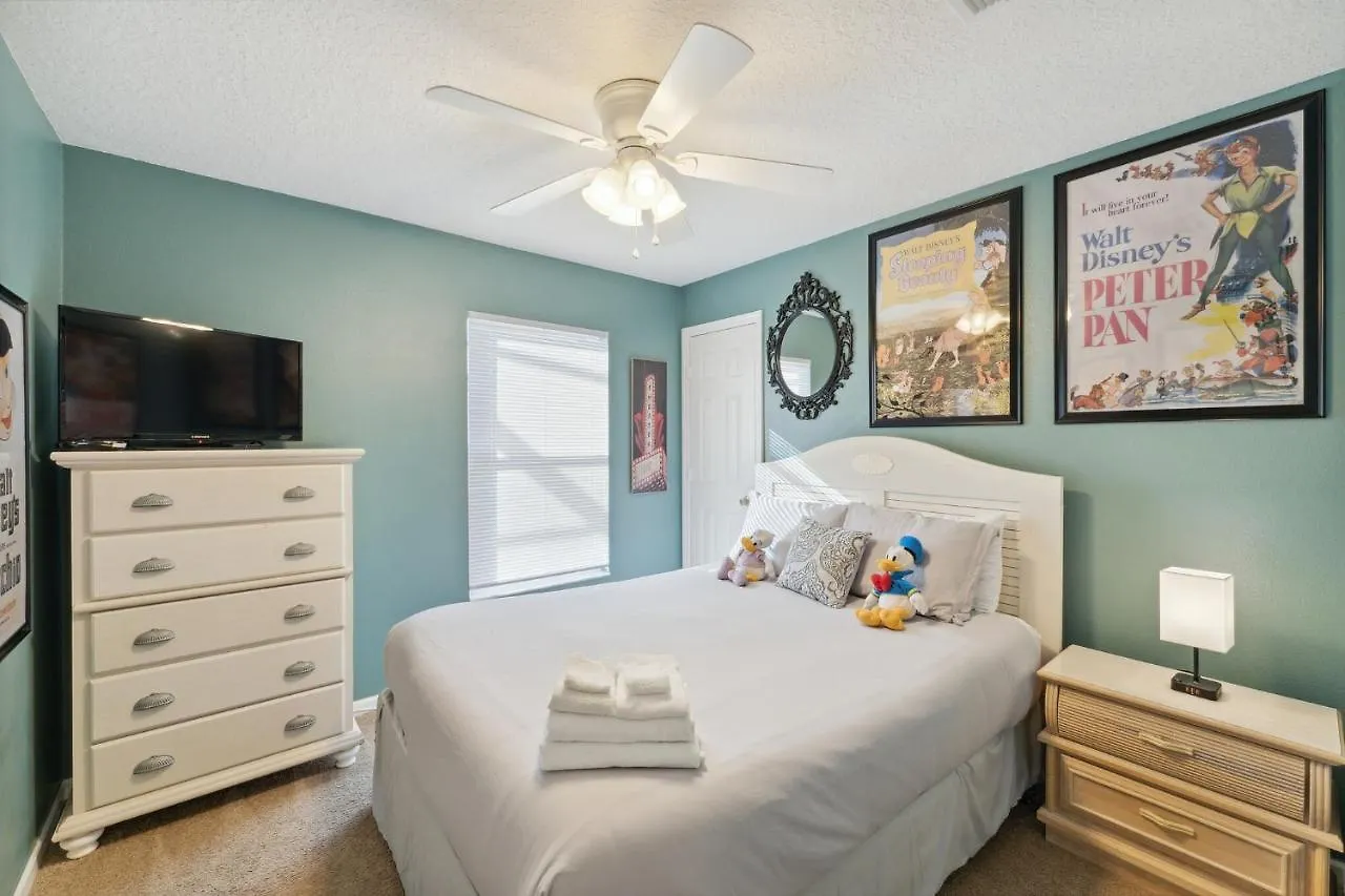 Vacation Right Outside Of World Parks With Private Pool Holiday home Kissimmee