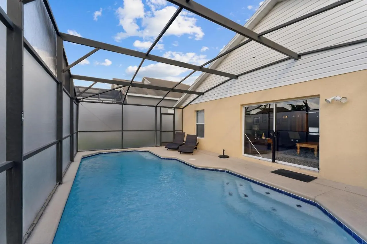 Vacation Right Outside Of World Parks With Private Pool Holiday home
