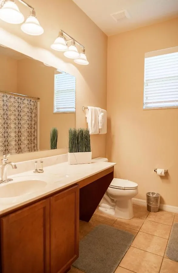 Gated Community, Private Pool And Game Near Disney!!! * Kissimmee