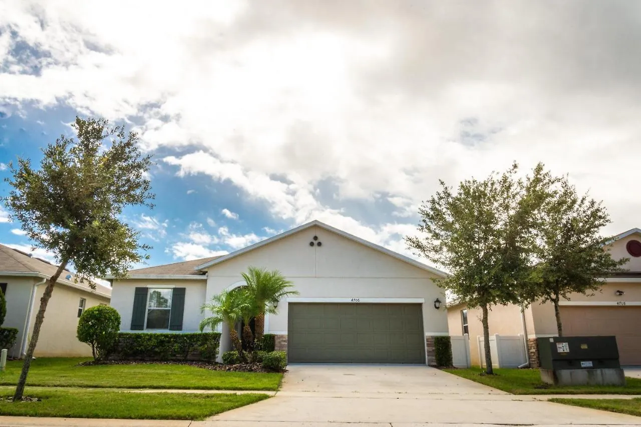 Gated Community, Private Pool And Game Near Disney!!! Holiday home *