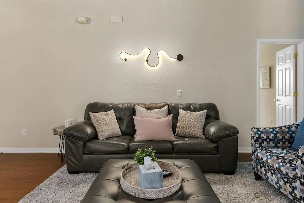 Villa Free Pool Heat - Entire - Near Disney, 3 Brs *