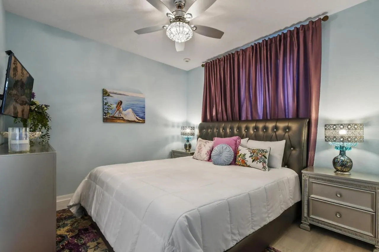 Holiday home Solara Sunshine At Ellis Exclusive