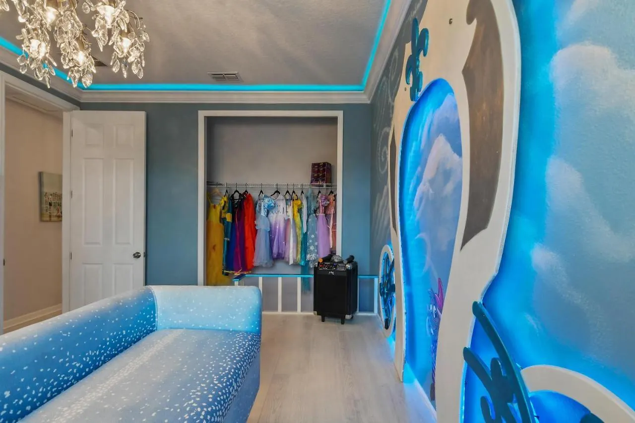 Solara Sunshine At Ellis Exclusive