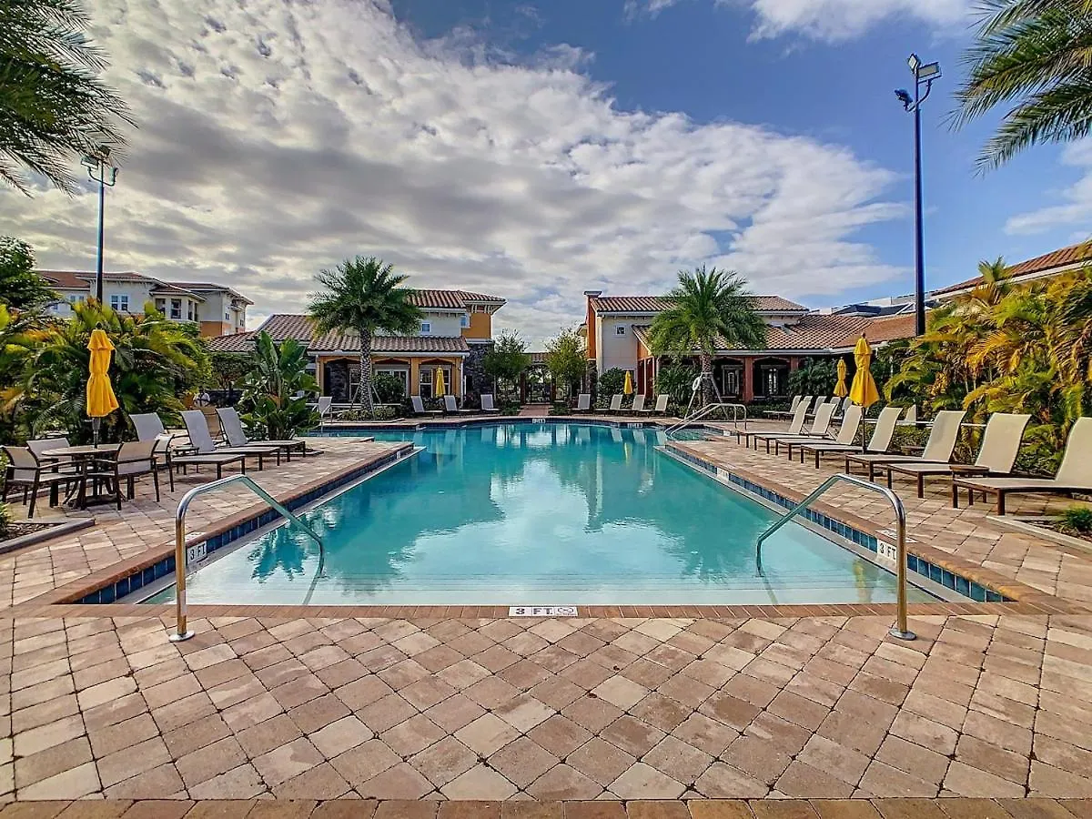 Apartment Large Apartment, Close To Kissimmee