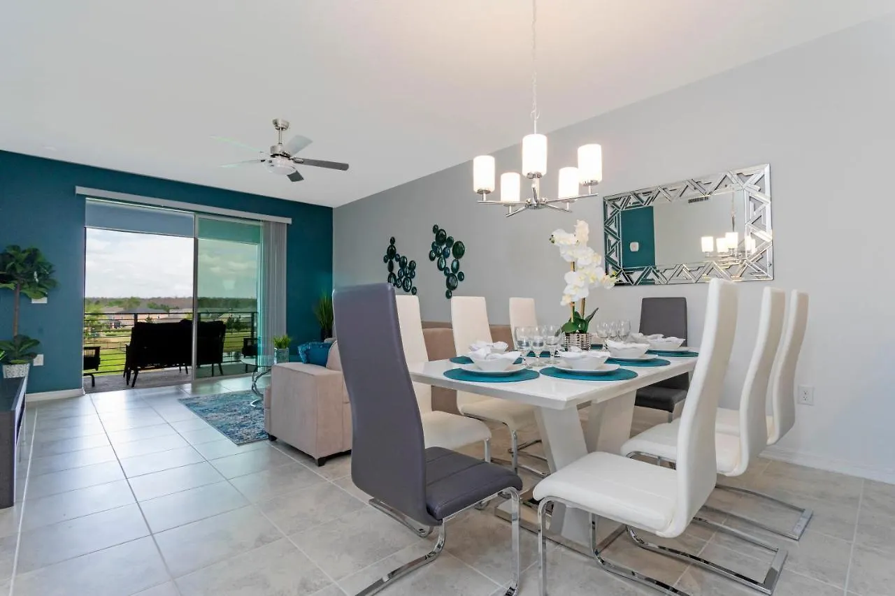 Gorgeous 2 Bedroom Close To 305 31911 *