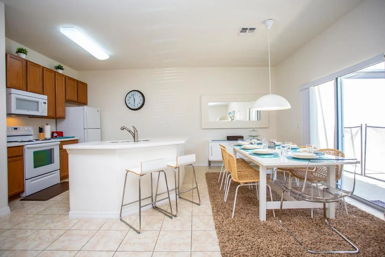 Holiday home Four Bedrooms Townhouse 4563