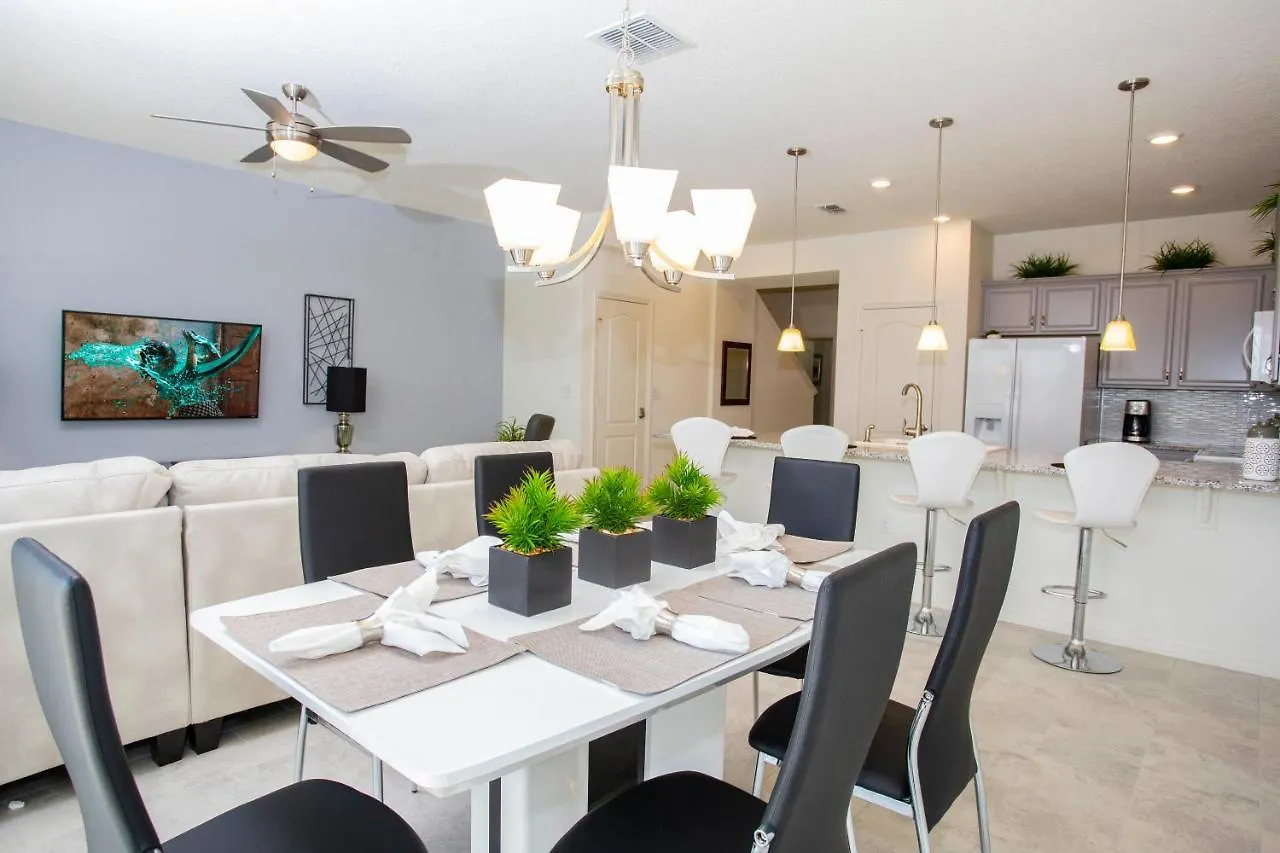 Four Bedroom Close To 5149a Holiday home