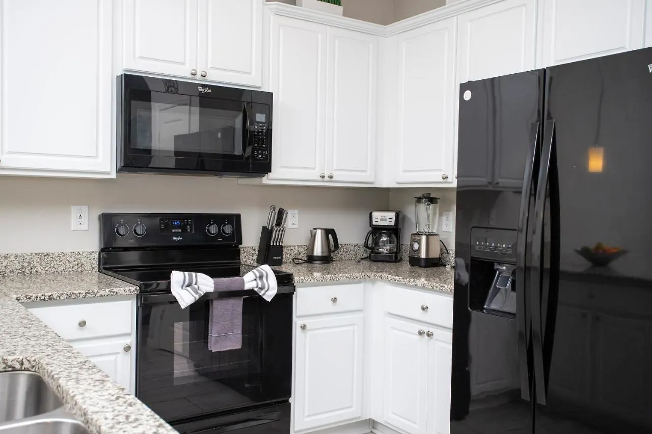 Four Bedrooms Townhome 5108k Holiday home *