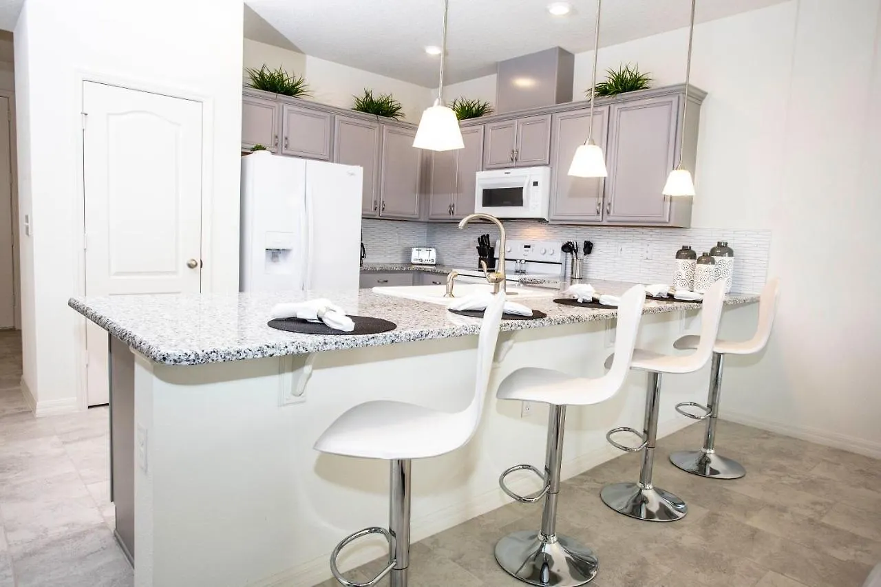 Four Bedroom Close To 5149a *