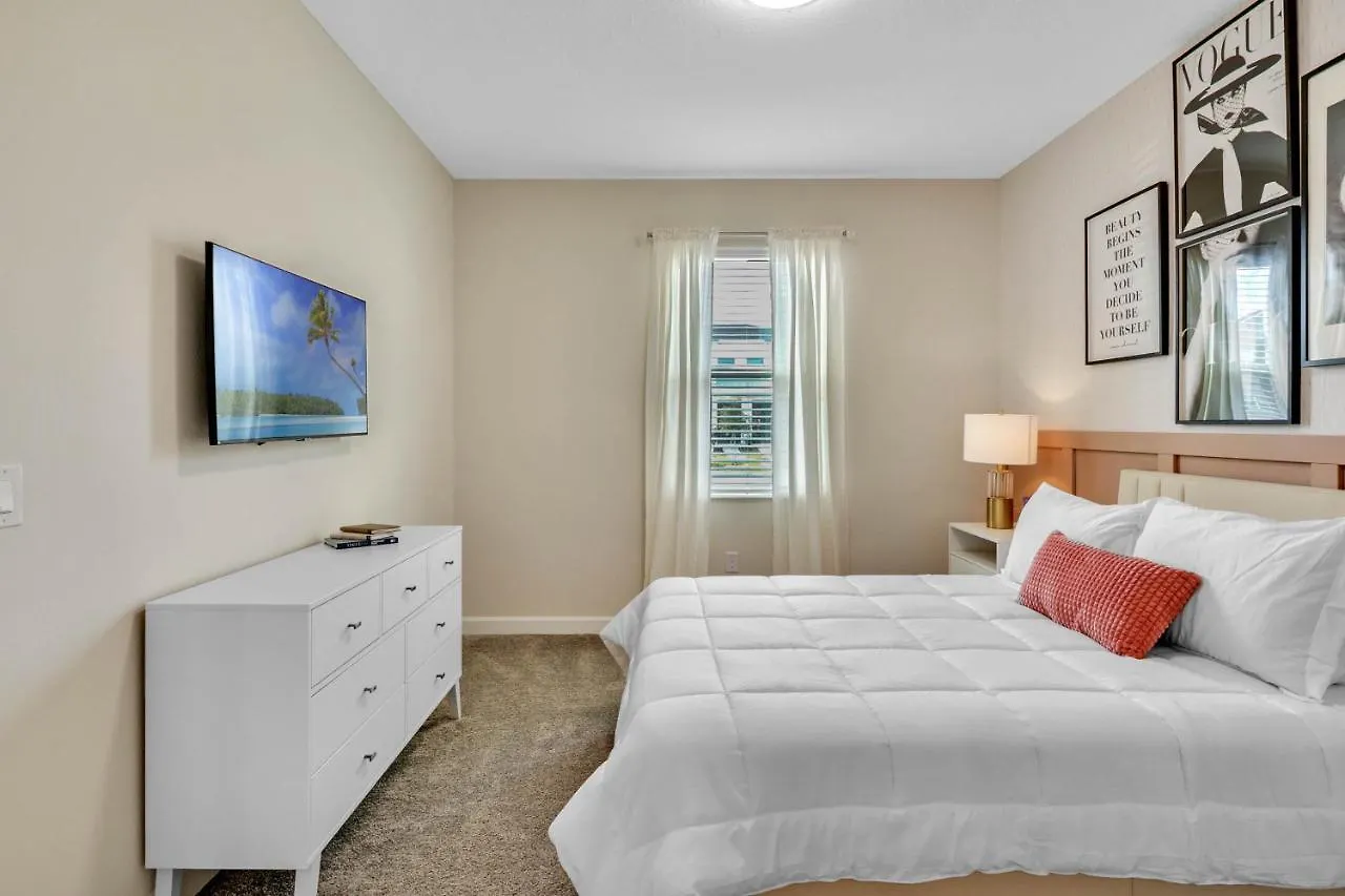 8 Bedroom- 5 Bathroom Champions Gate 1193 Cd Kissimmee