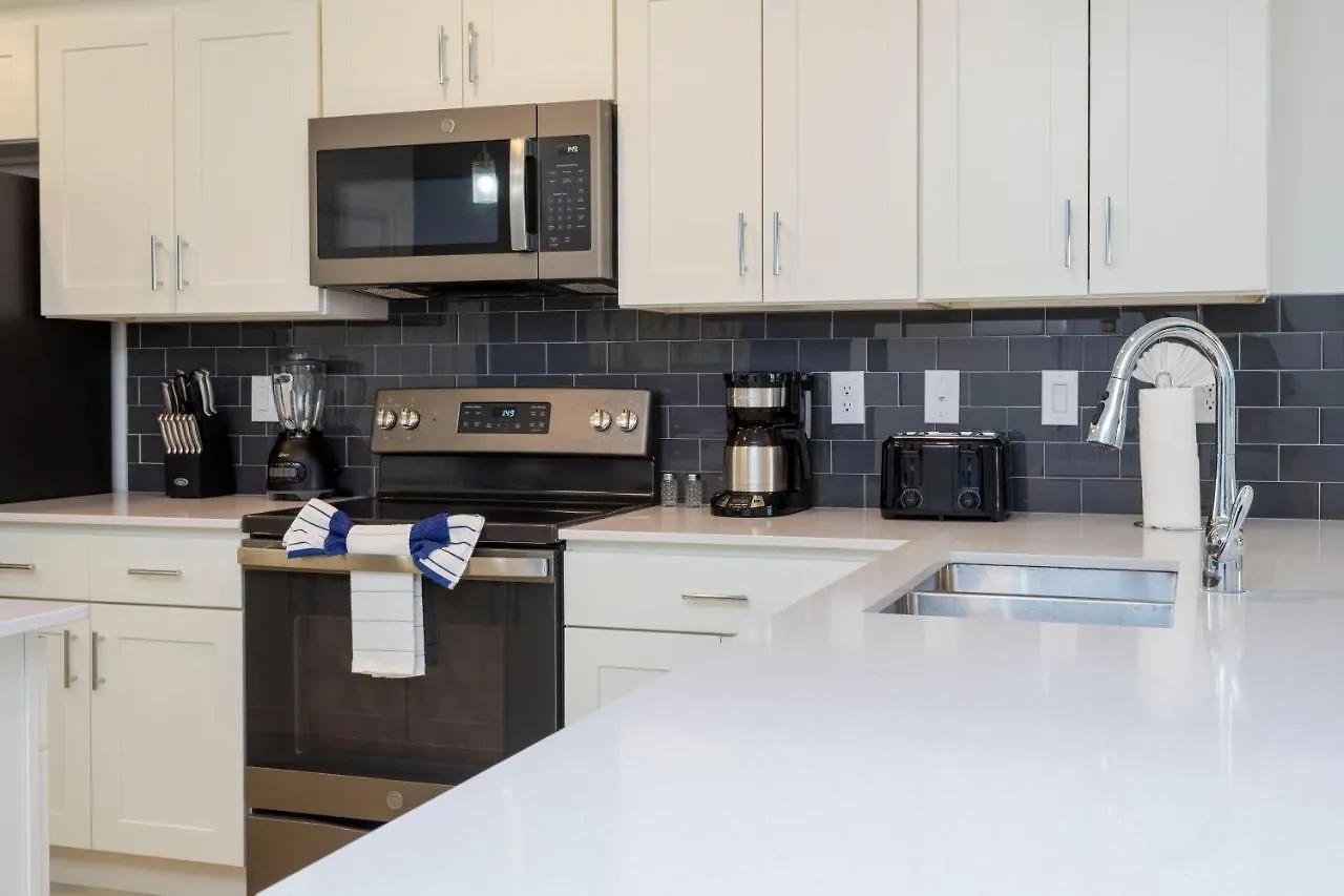 Stunning 2 Bedroom Close To 304 3191 Holiday home