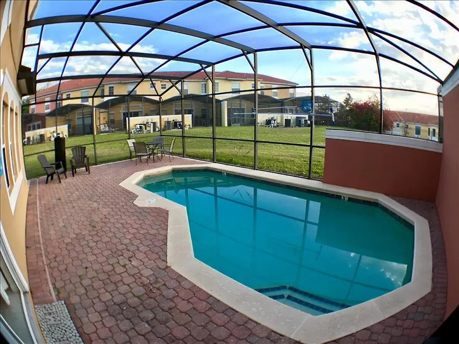 Four Bedrooms With Pool 3050 Holiday home *