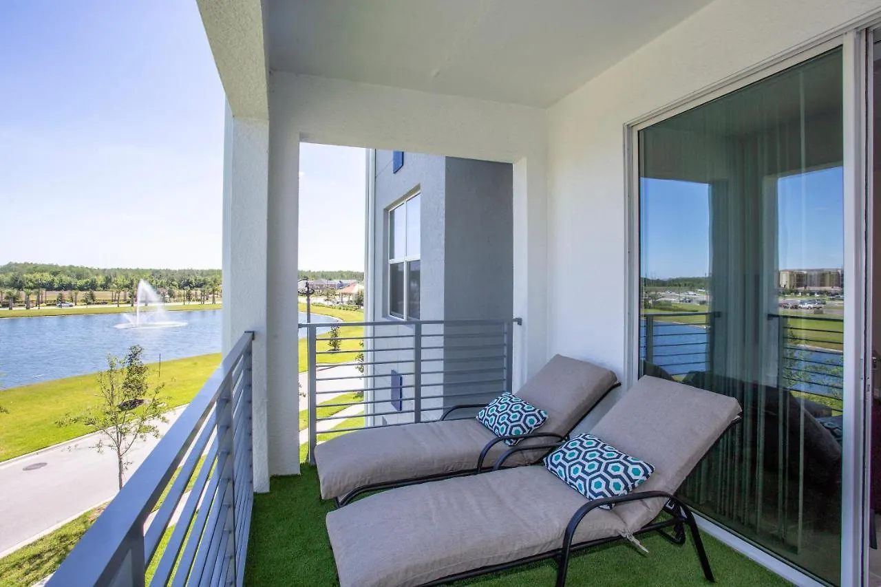 Gorgeous Two Bedroom Apto Close To 306 *
