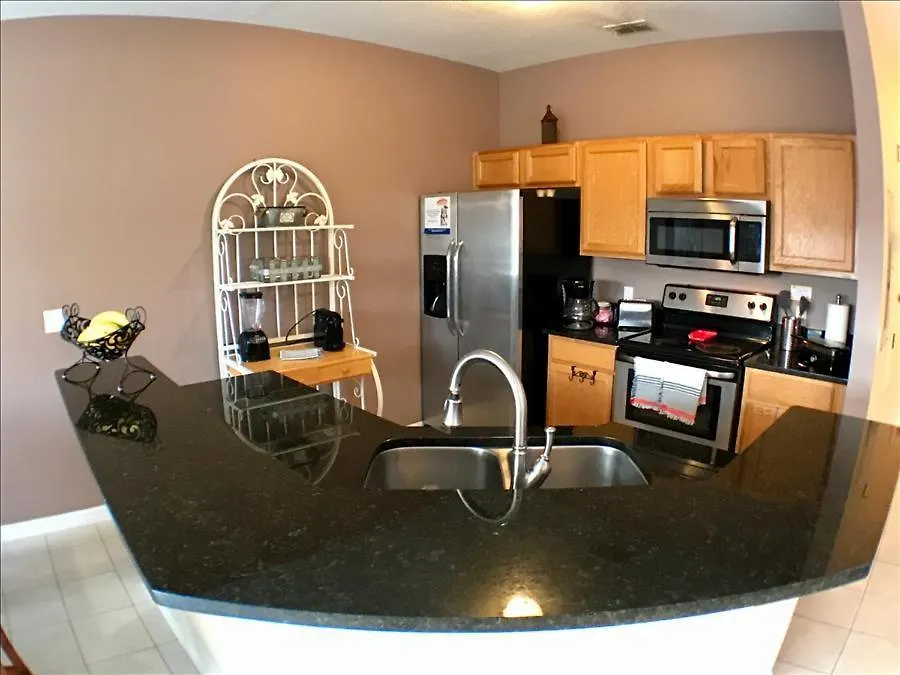 Four Bedrooms With Pool 3050 Holiday home