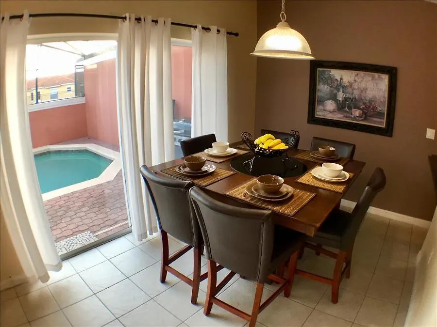 Four Bedrooms With Pool 3050 Holiday home *