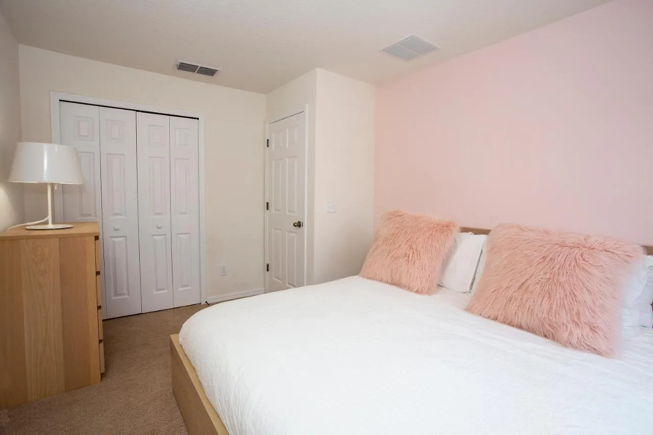 Four Bedrooms Townhouse 4563 Holiday home