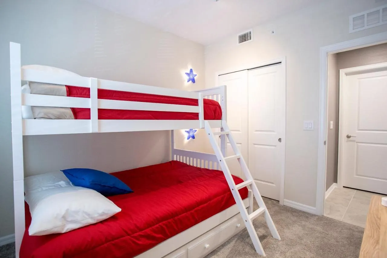 Gorgeous Two Bedroom Apto Close To 306 Holiday home