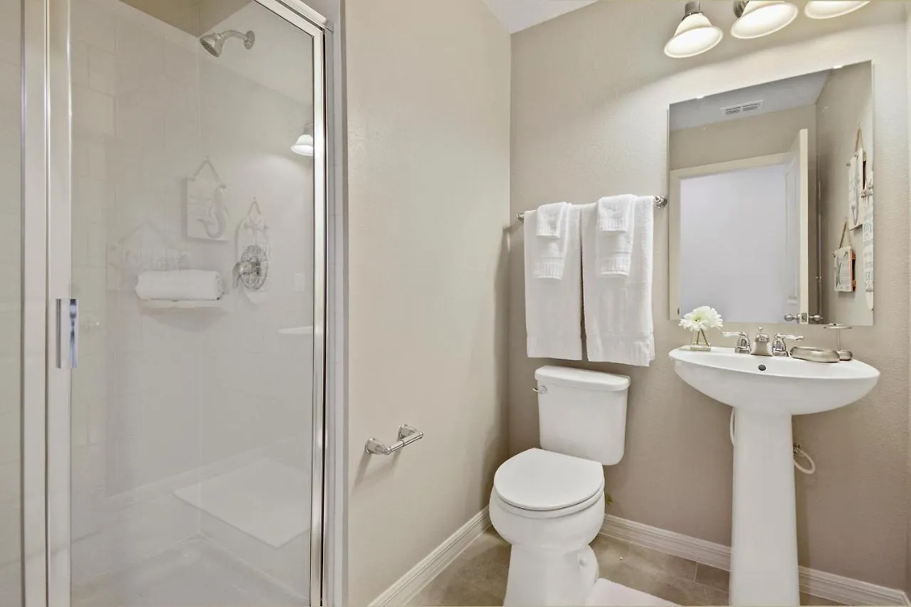 Stunning 4 Bd W/ Gameroom Close To 5110k *