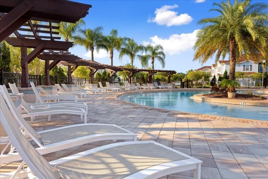 3 Bedrooms - 2 Bathrooms - West Lucaya 3232 Wa Holiday home