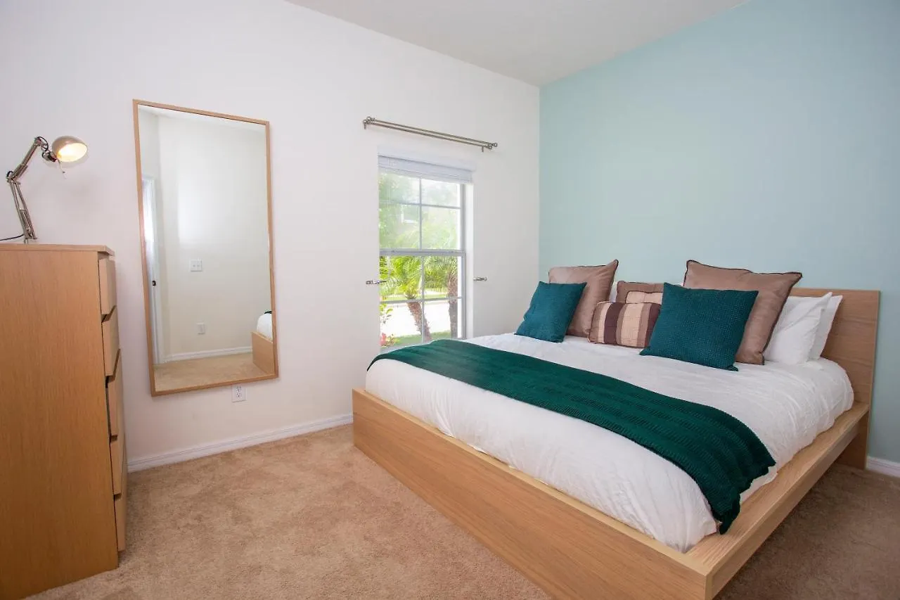 Four Bedrooms Townhouse 4563 Holiday home Kissimmee