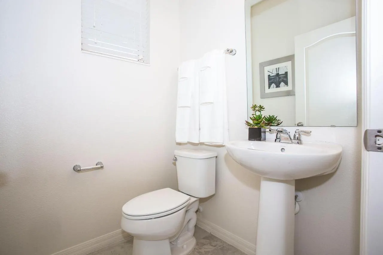 Holiday home Four Bedroom Close To 5149a *