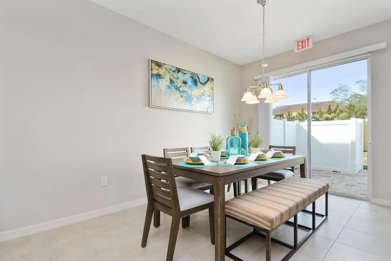 Four Bedrooms Townhome 5161 Holiday home *