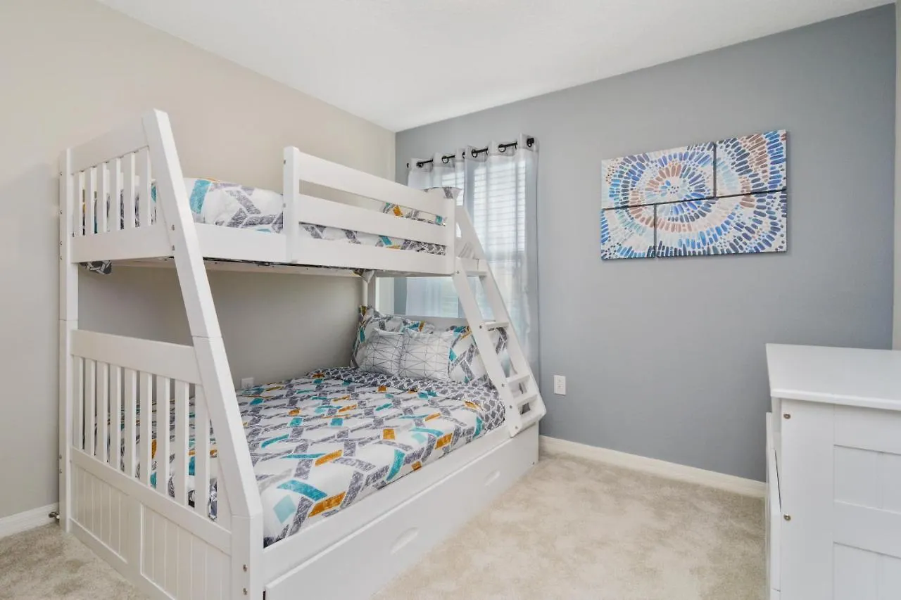 Family Friendly Four Bedrooms 5147a Holiday home *