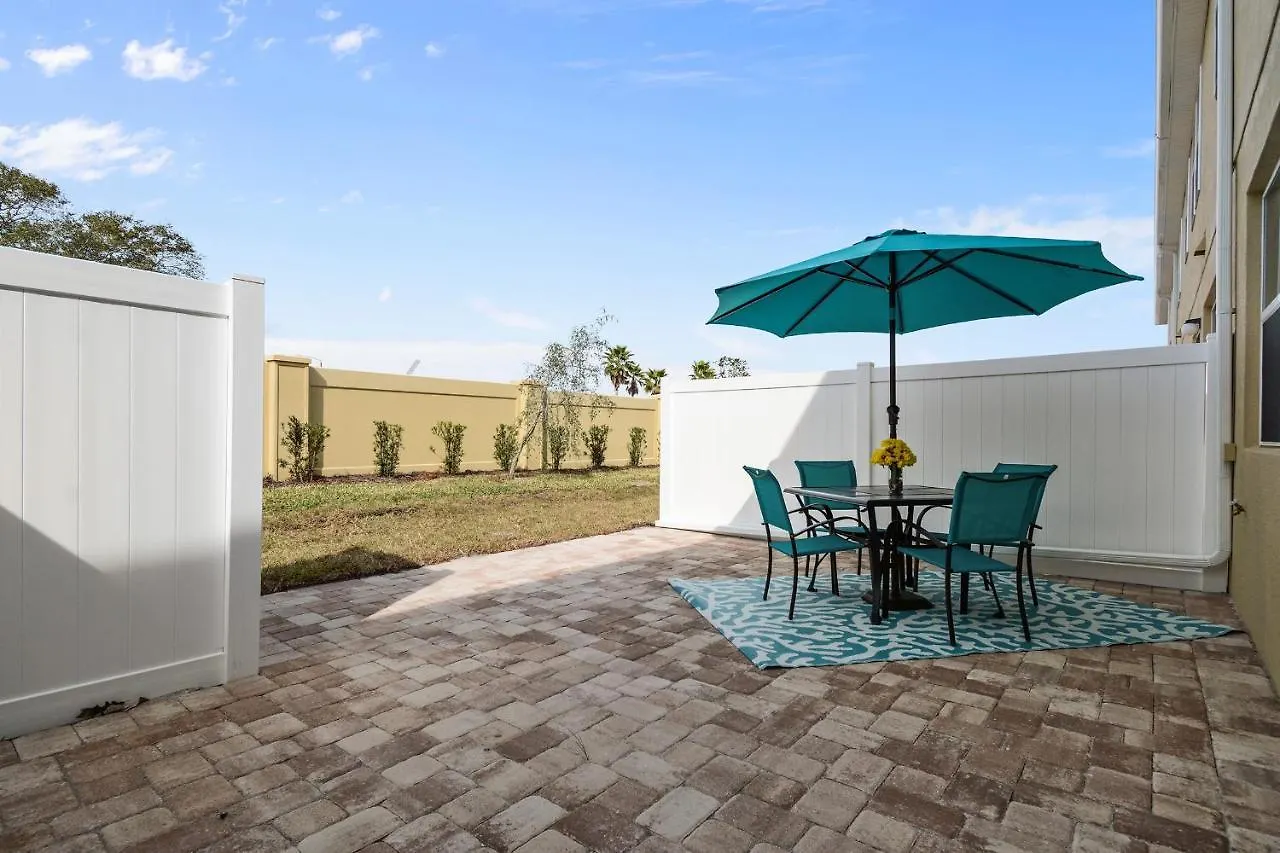 Four Bedrooms Townhome 5161 Holiday home