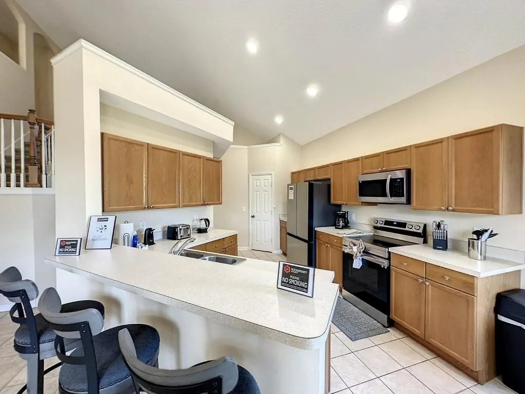 Luxury 6bd 3,5ba Pool In Windsor Palms