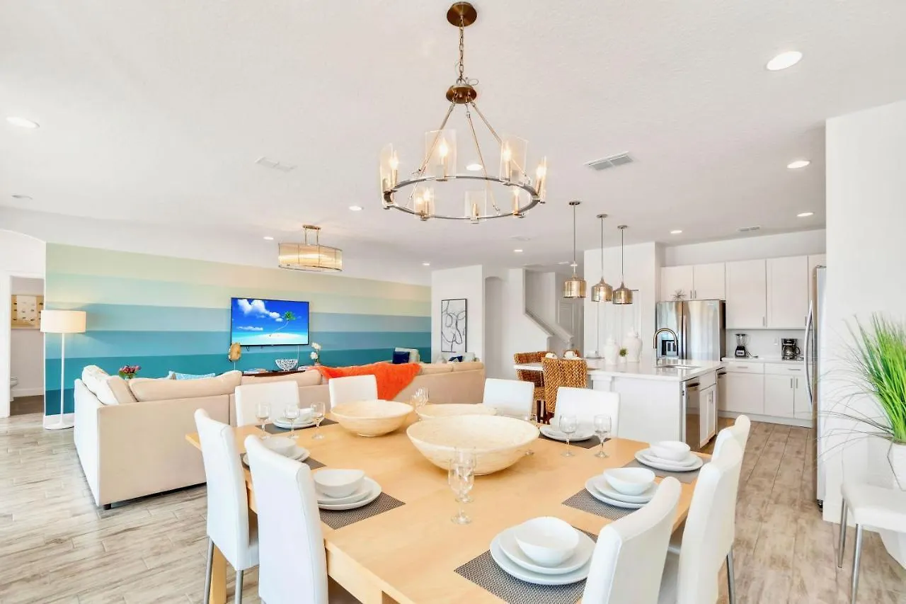 10br Luxury Mansion - Family - Sleeps 20 - Private Pool, Hot Tub And Bbq! *