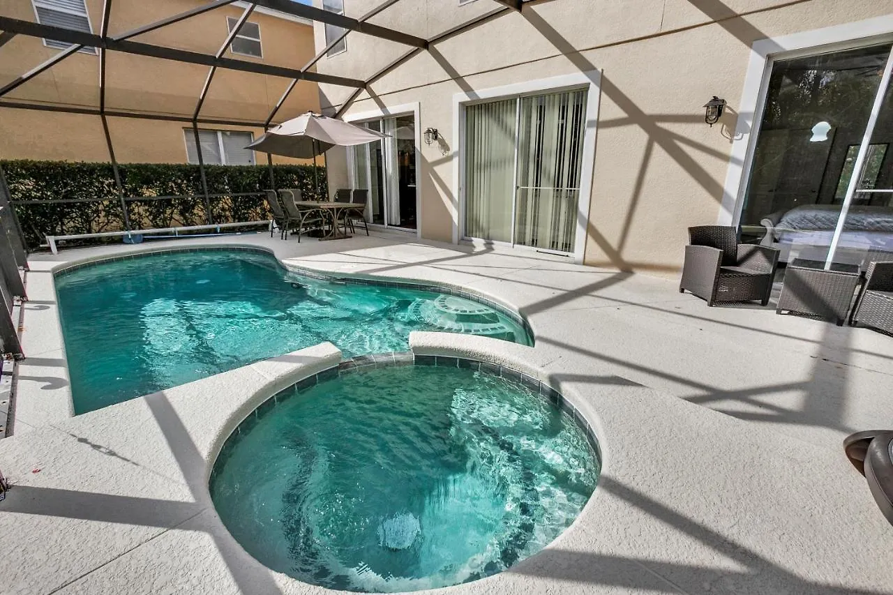 Large 6br Themed Family Near World Villa