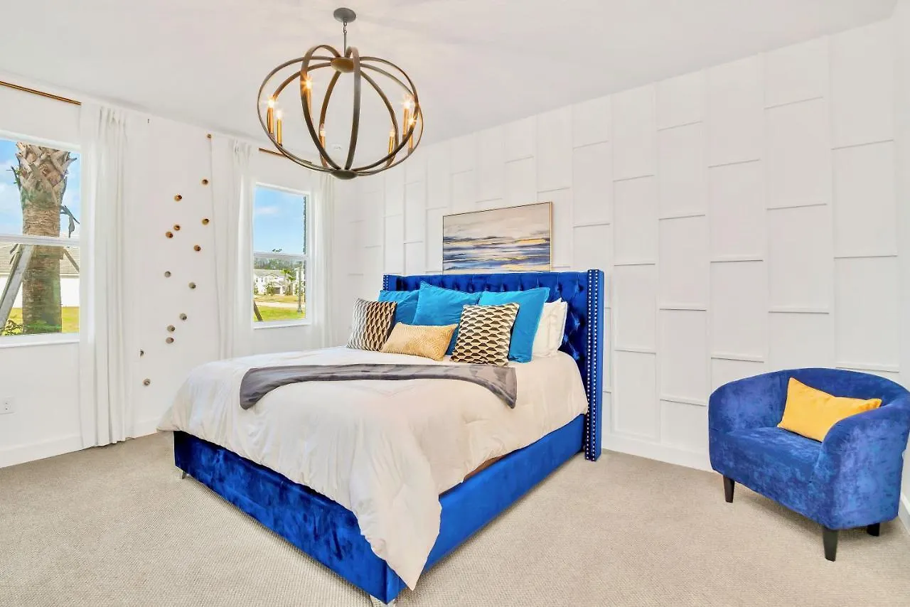 10br Luxury Mansion - Family - Sleeps 20 - Private Pool, Hot Tub And Bbq! *