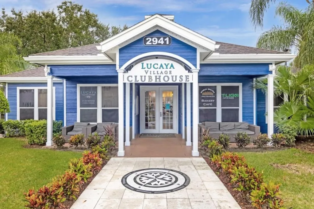 4 Bedrooms - 3 Bathrooms - Lucaya Village 13-105 Kissimmee