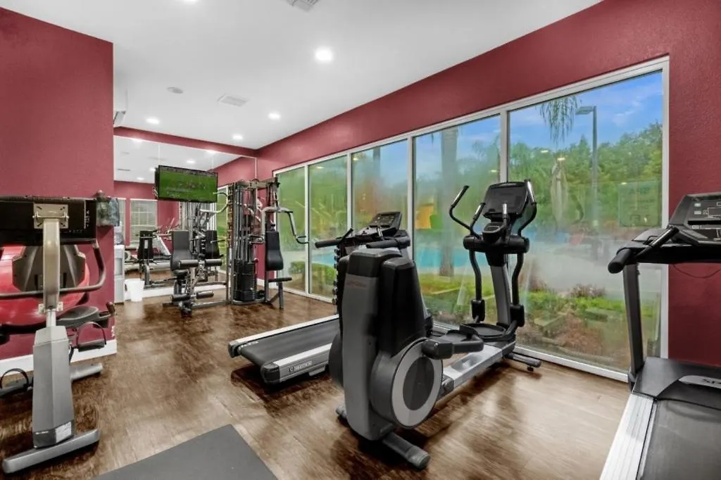 Holiday home 4 Bedrooms - 3 Bathrooms - Lucaya Village 13-105 *