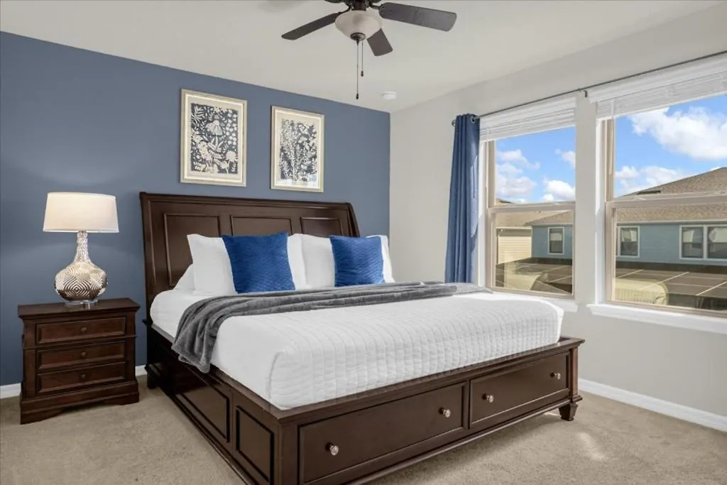 5 Bedrooms-4 Bathrooms- Windsor Westside 8924 Pw Holiday home Kissimmee