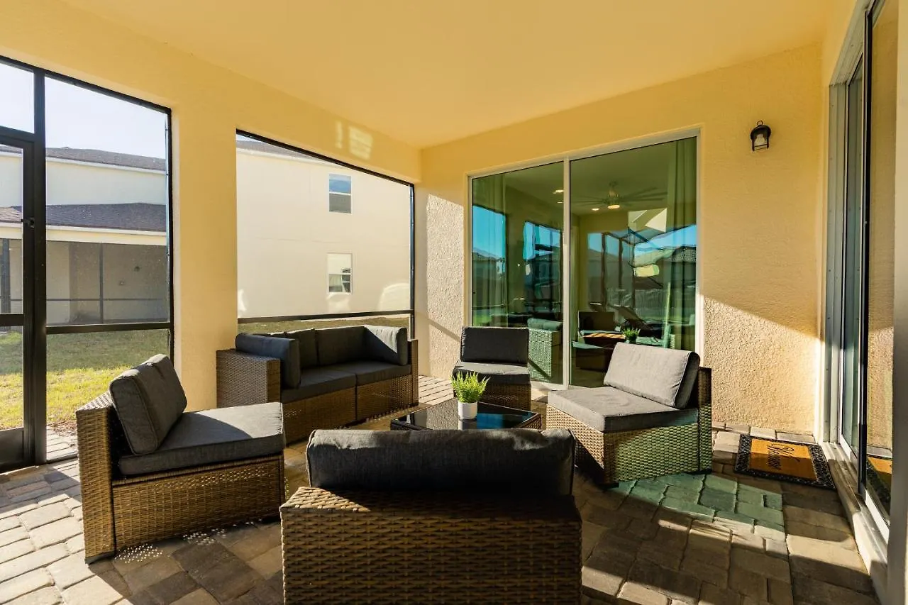 Gorgeous Solara 6bed 5bath Pool Jacuzzi 20 Min From 基西米