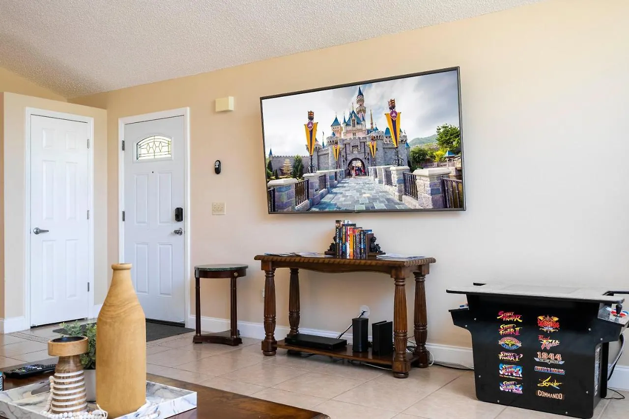 Beautiful Cozy Retreat Near - Spacious Apartment