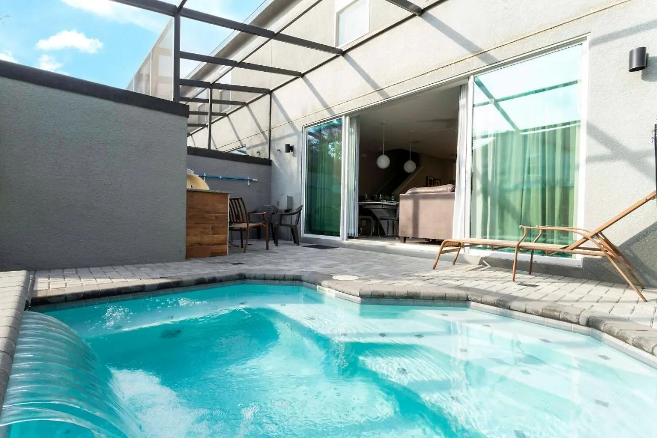 Le Reve 4 Bedroom Vacation 4404