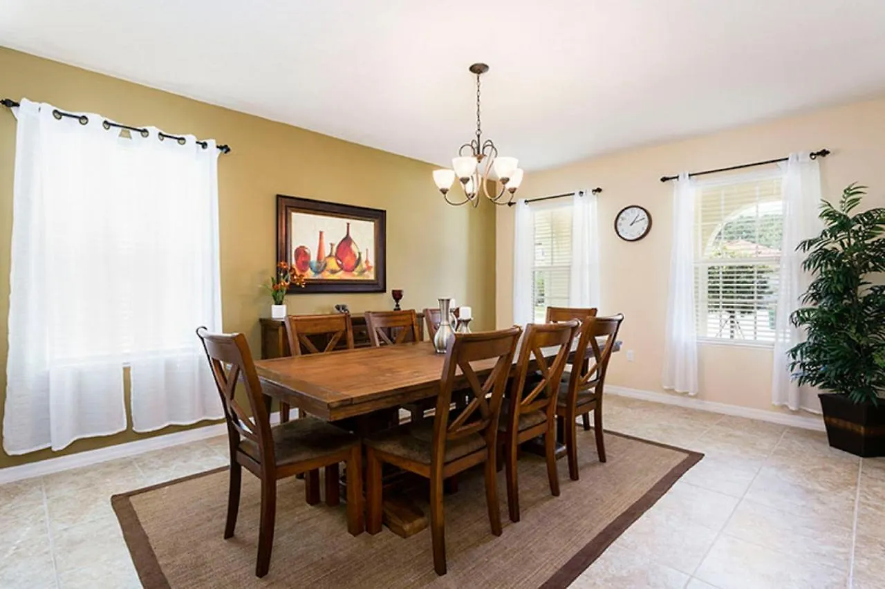 5br 5 Bath Pvt Pool Bbq 11min 2744ft