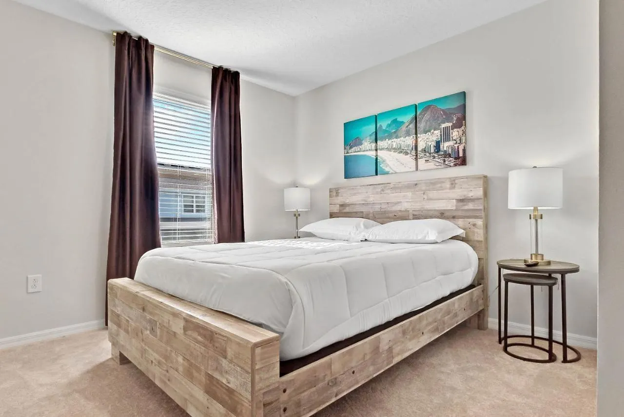 5 Bedrooms - 4,5 Bathrooms - Windsor At Westside 2402 Td