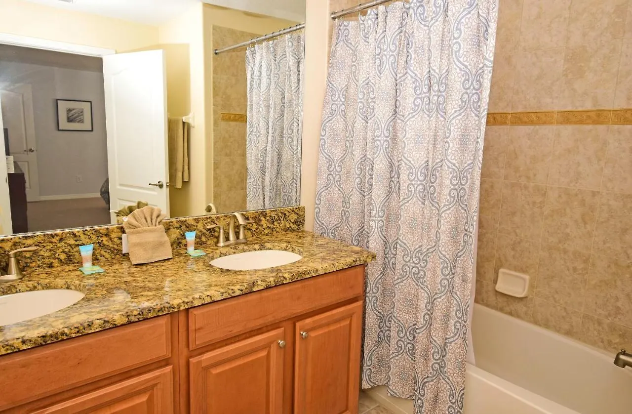8975cpr - Waites Apartment