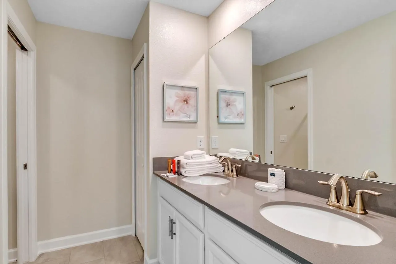 8 Bedroom- 5 Bathroom Champions Gate 1193 Cd * Kissimmee