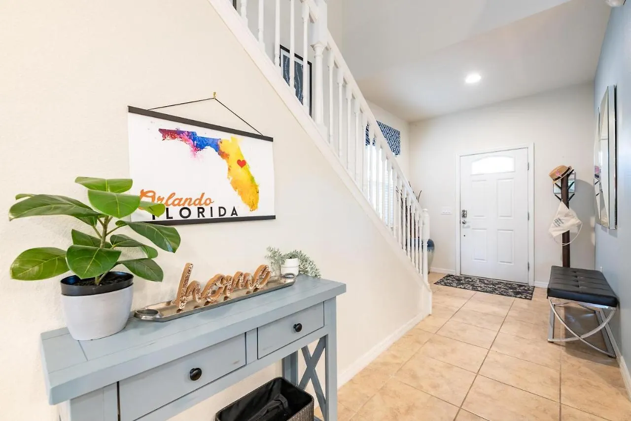 Happy Place At Windsor At Westside Holiday home *