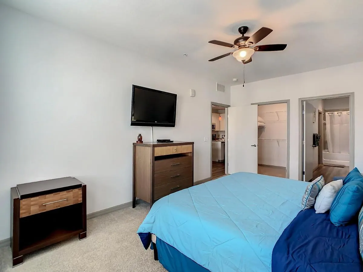 Large Apartment, Close To Apartment *