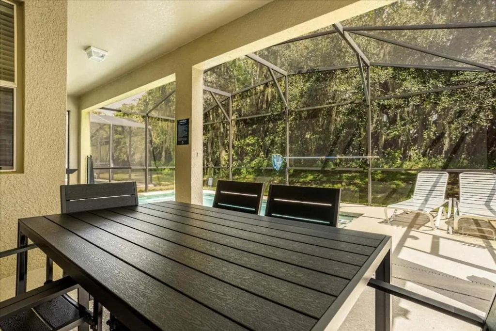 6 Bedrooms - 5 Bathrooms - Paradise Palms 8852 Cp
