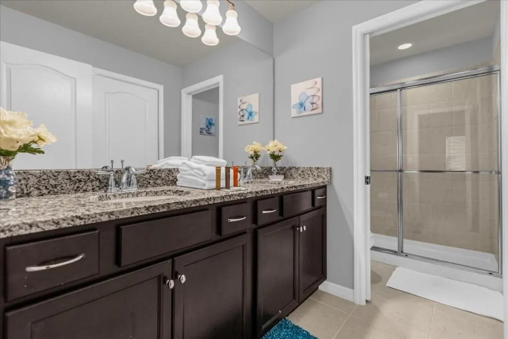 Ferienhaus 5 Bedroom- 4,5 Baths- Windsor Westside 2424 Td *