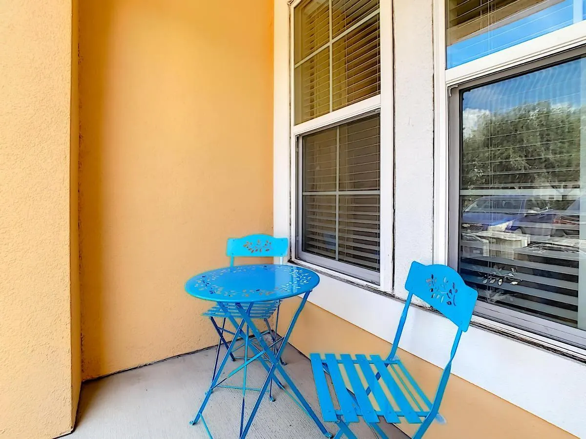 King Bed, Great Amenities, And Disney Calling You Apartment Kissimmee
